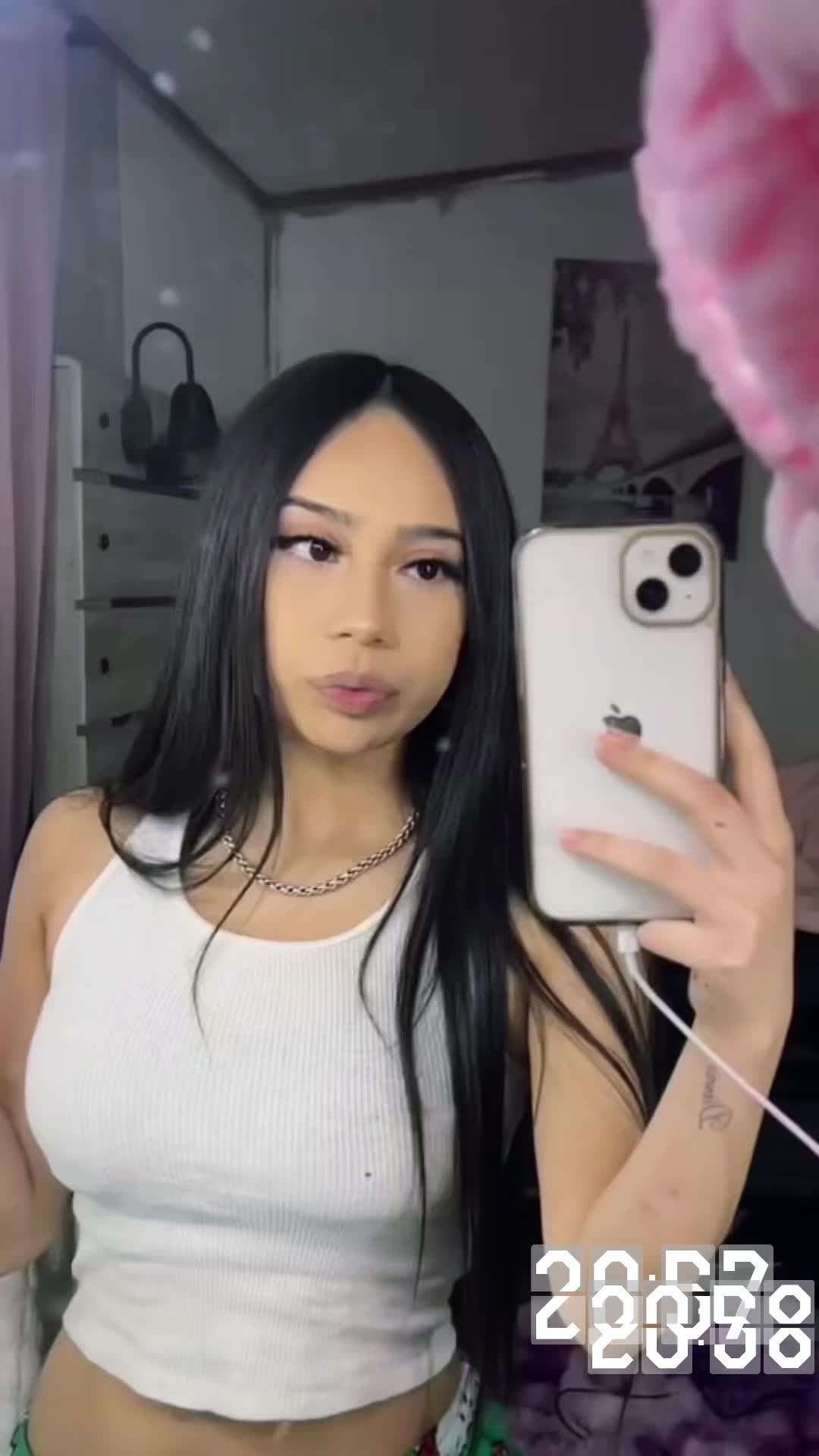 @vivi