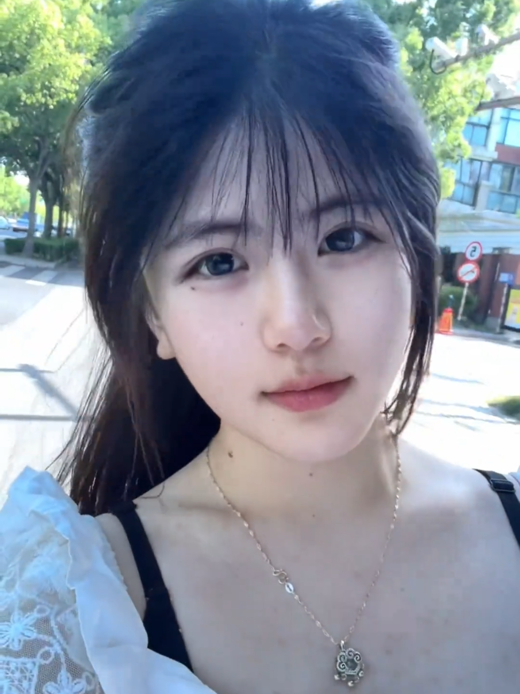 @Linxi