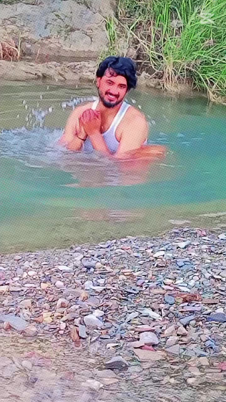 @Farooq Khokhar