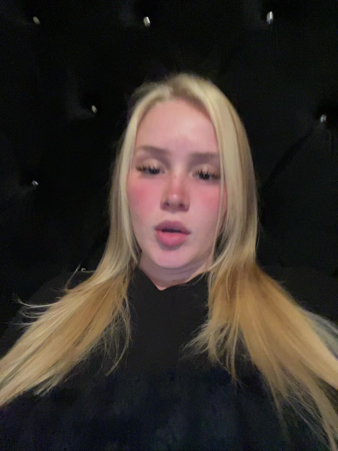 @anacruser_