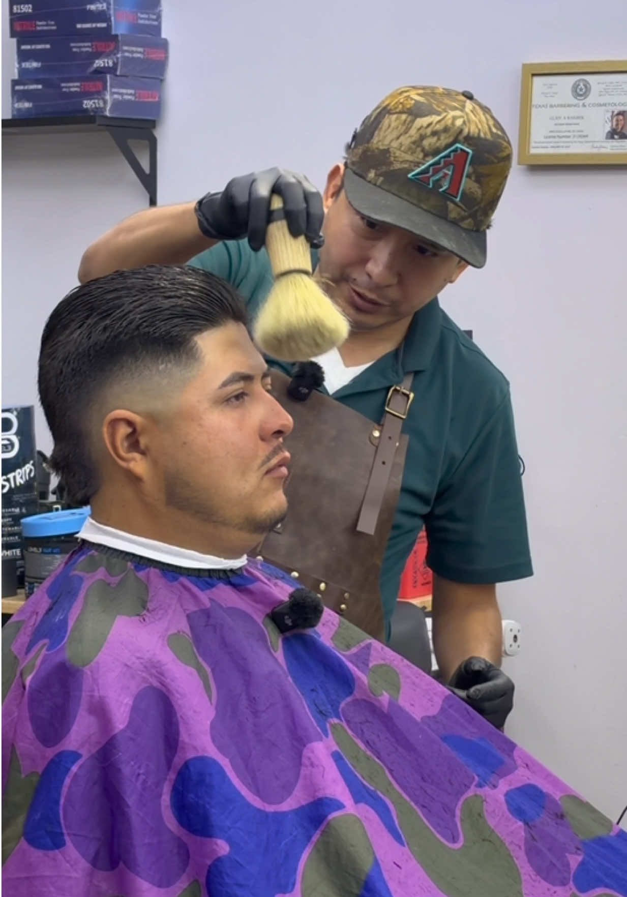 @Jisai Barber