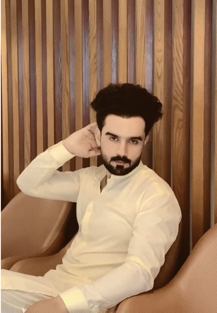 @Kʜɪᴢᴇʀ🔛🔝