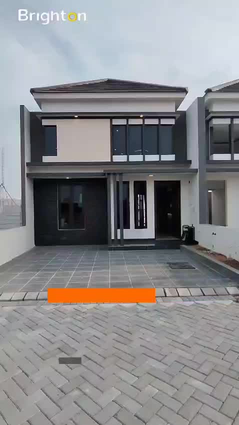 @Ratri Real Estate Brighton Sig