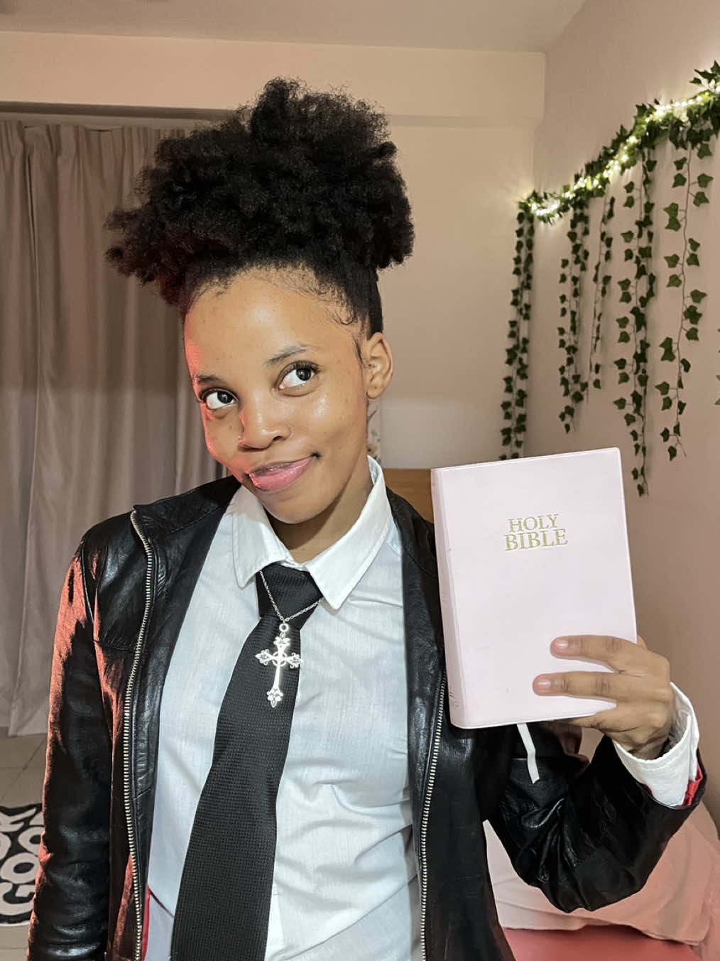@Rue_grace✝️