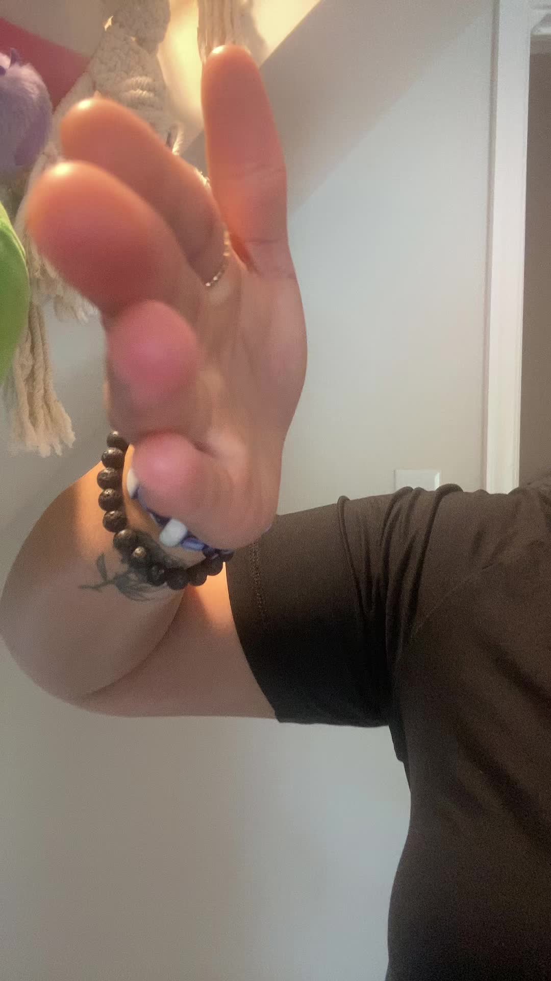 @G🦋