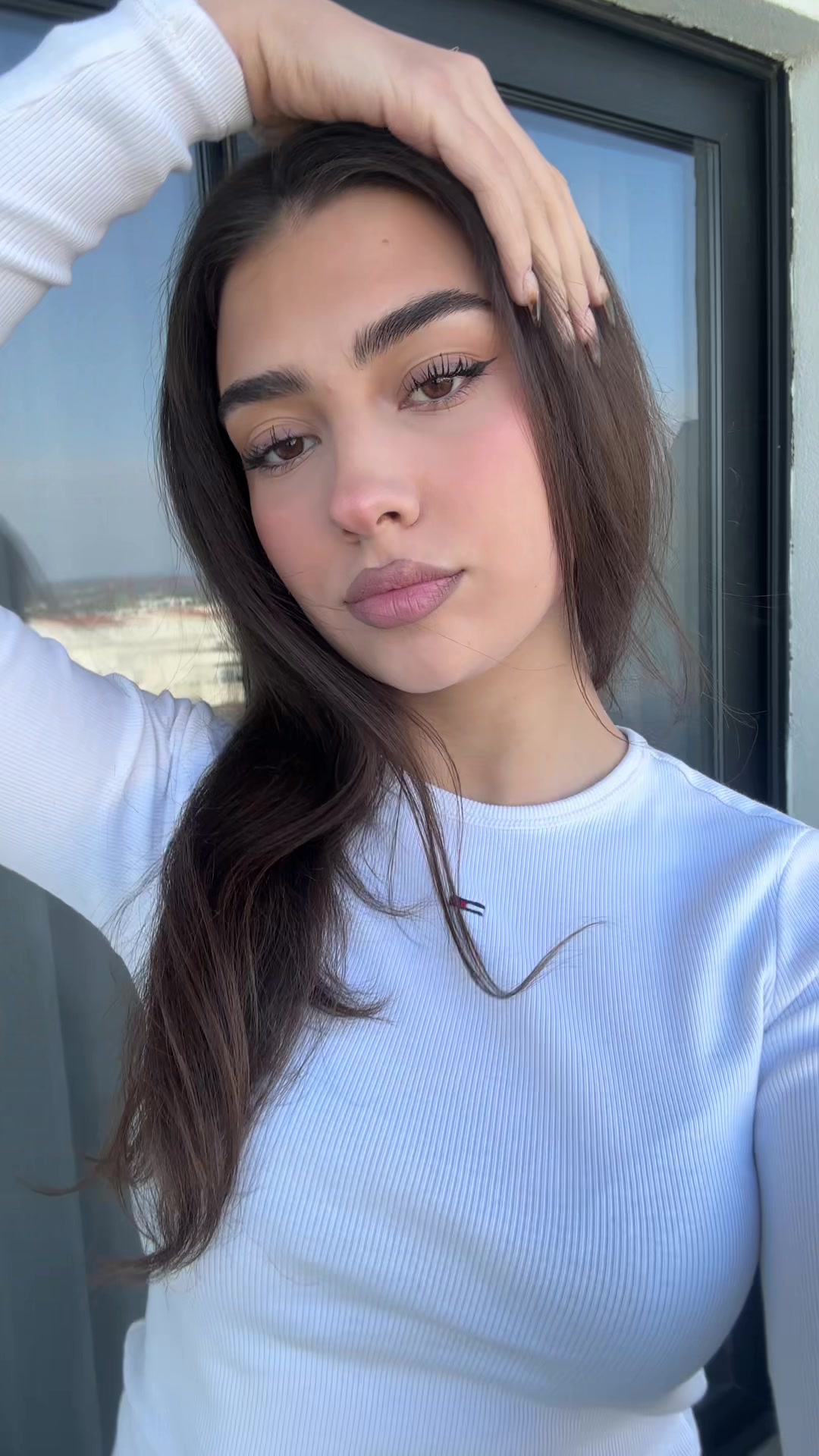 @arnisa
