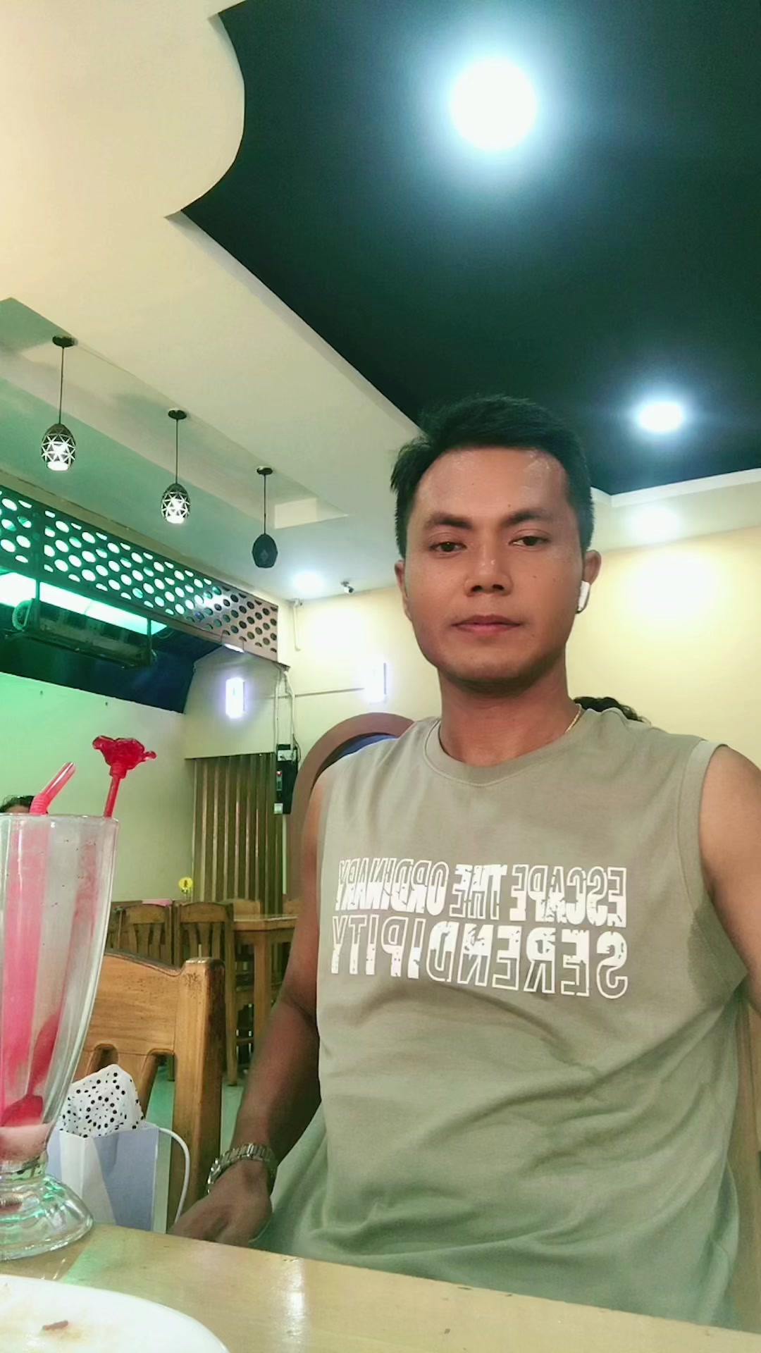@MYOZAW – ဖိုးပြုံးချို💜