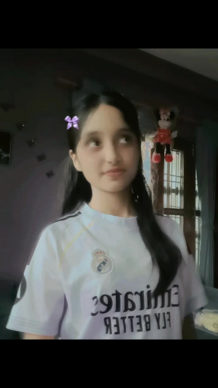 @𝒰𝓂𝒾𝓈𝒽𝒶🐚.