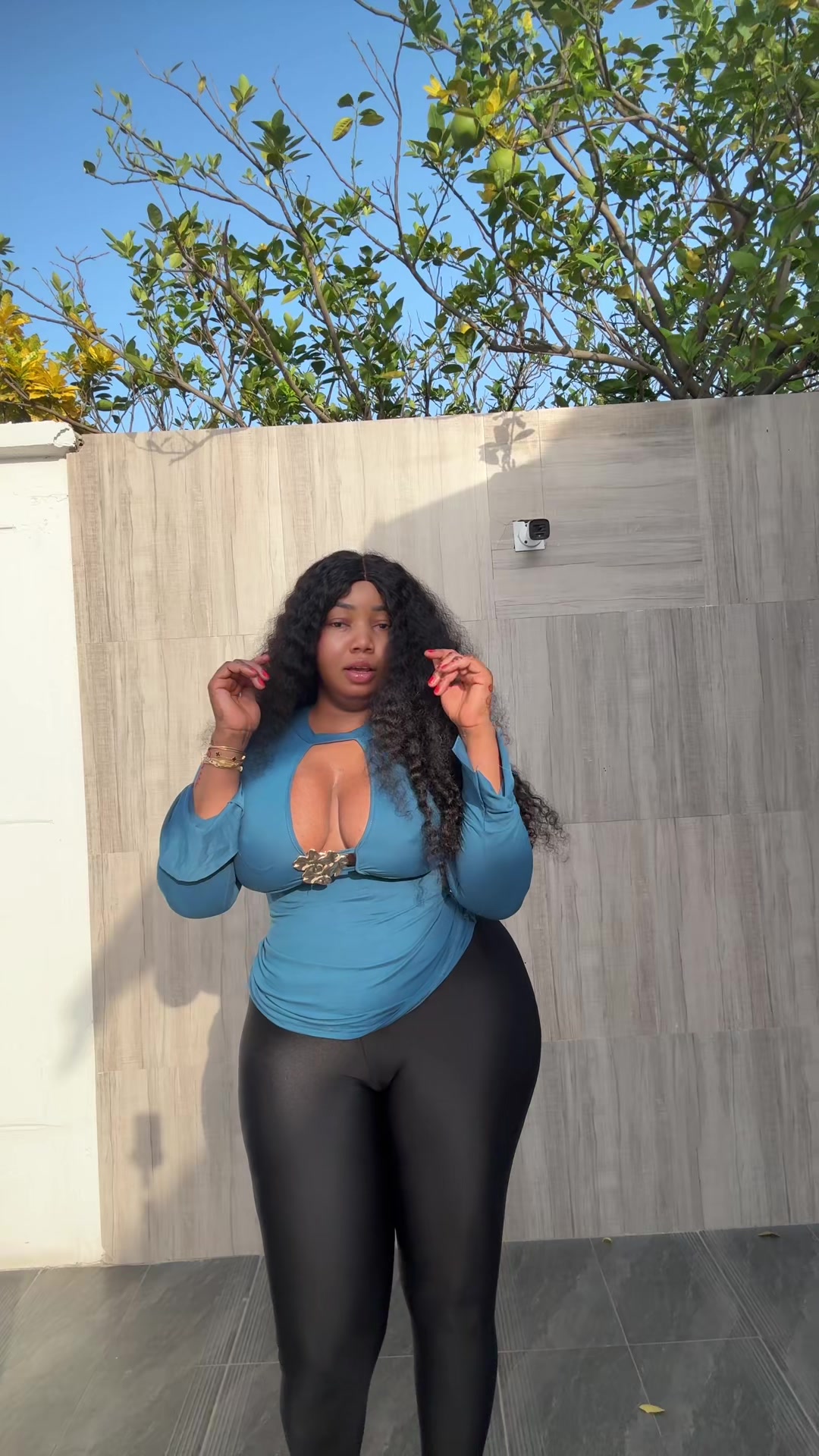 @Aderinsola✨