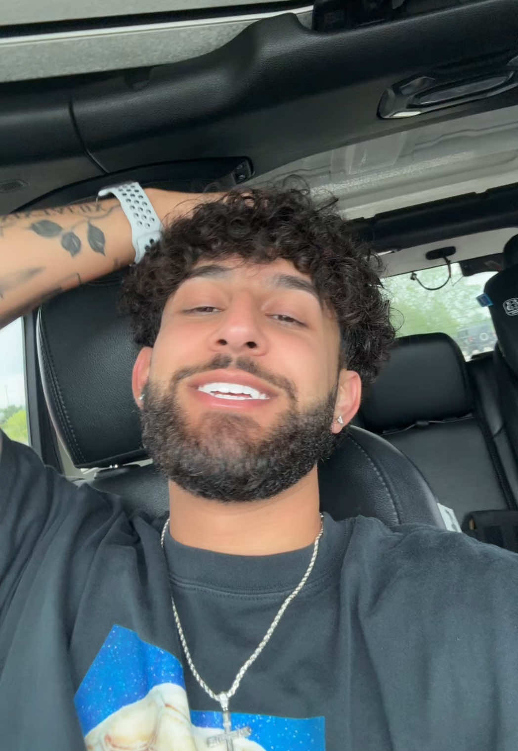 @Jj🧊