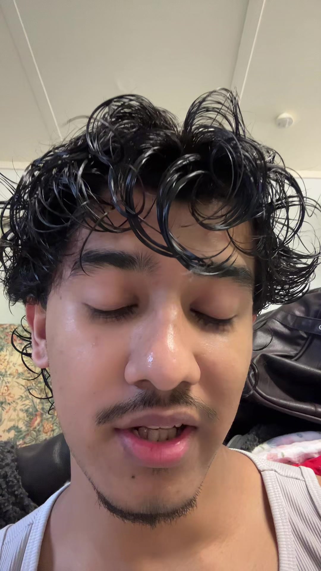 @Nishan_suiii 🇳🇵