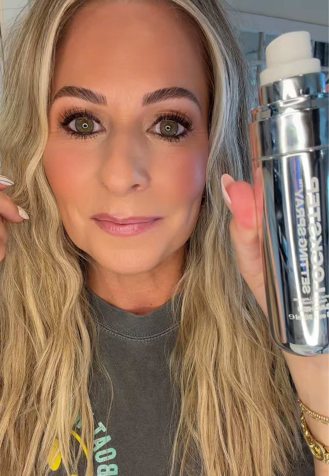 @thesaltyblondestylist