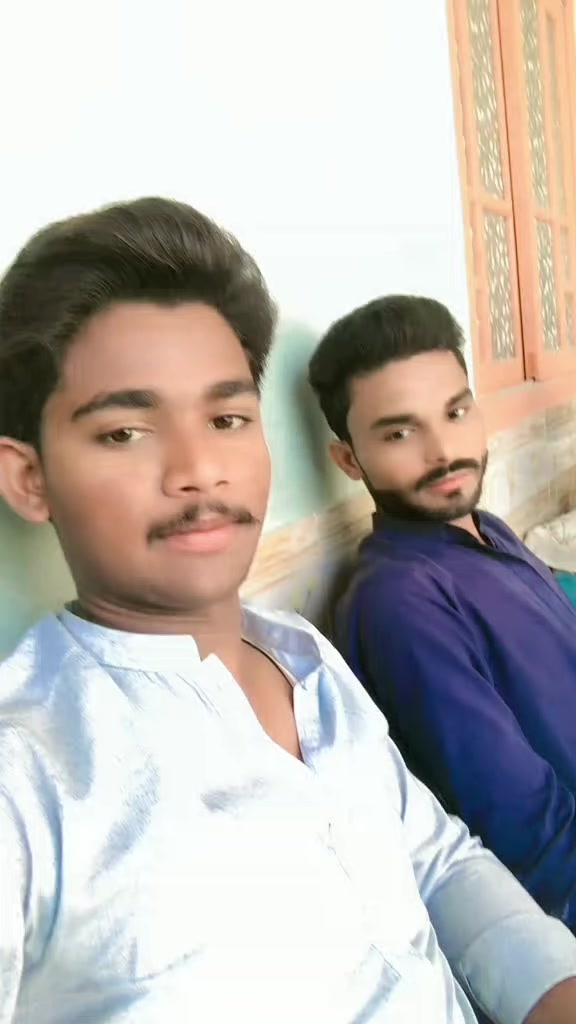 @SODHO HU YAAR ✌️