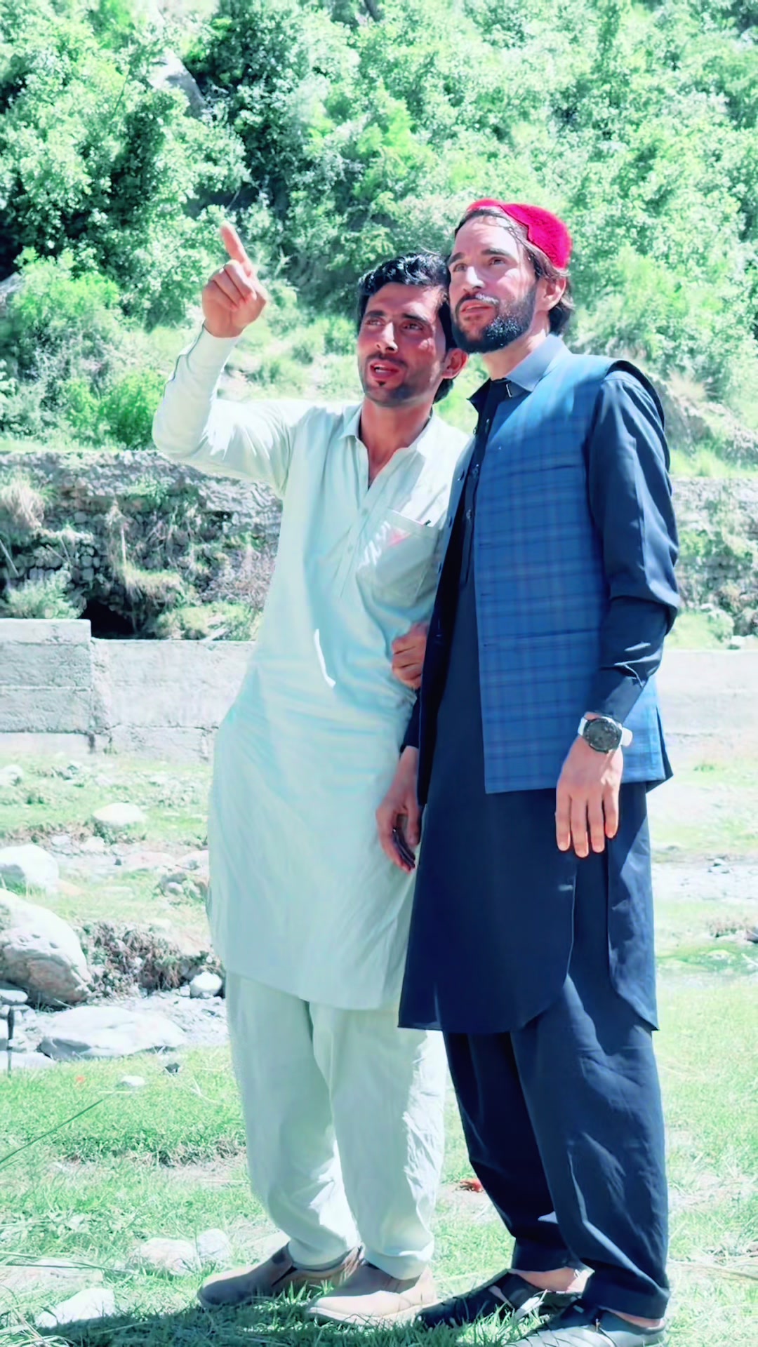 @Lucky bhai 313