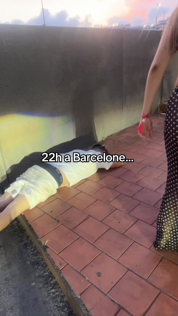 @Th&eacute;a Promotrice Barcelone🌶️🪩