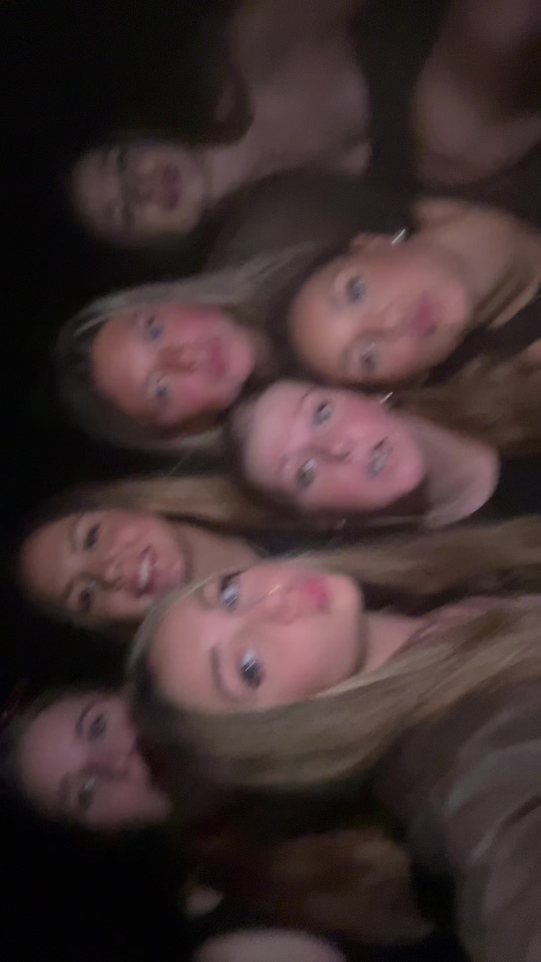 @𝐡𝐞𝐲𝐢𝐭𝐬𝐡𝐚𝐢𝐥𝐞𝐞