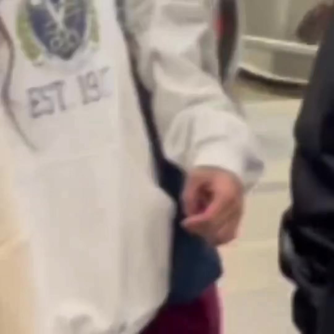 @๐ซง