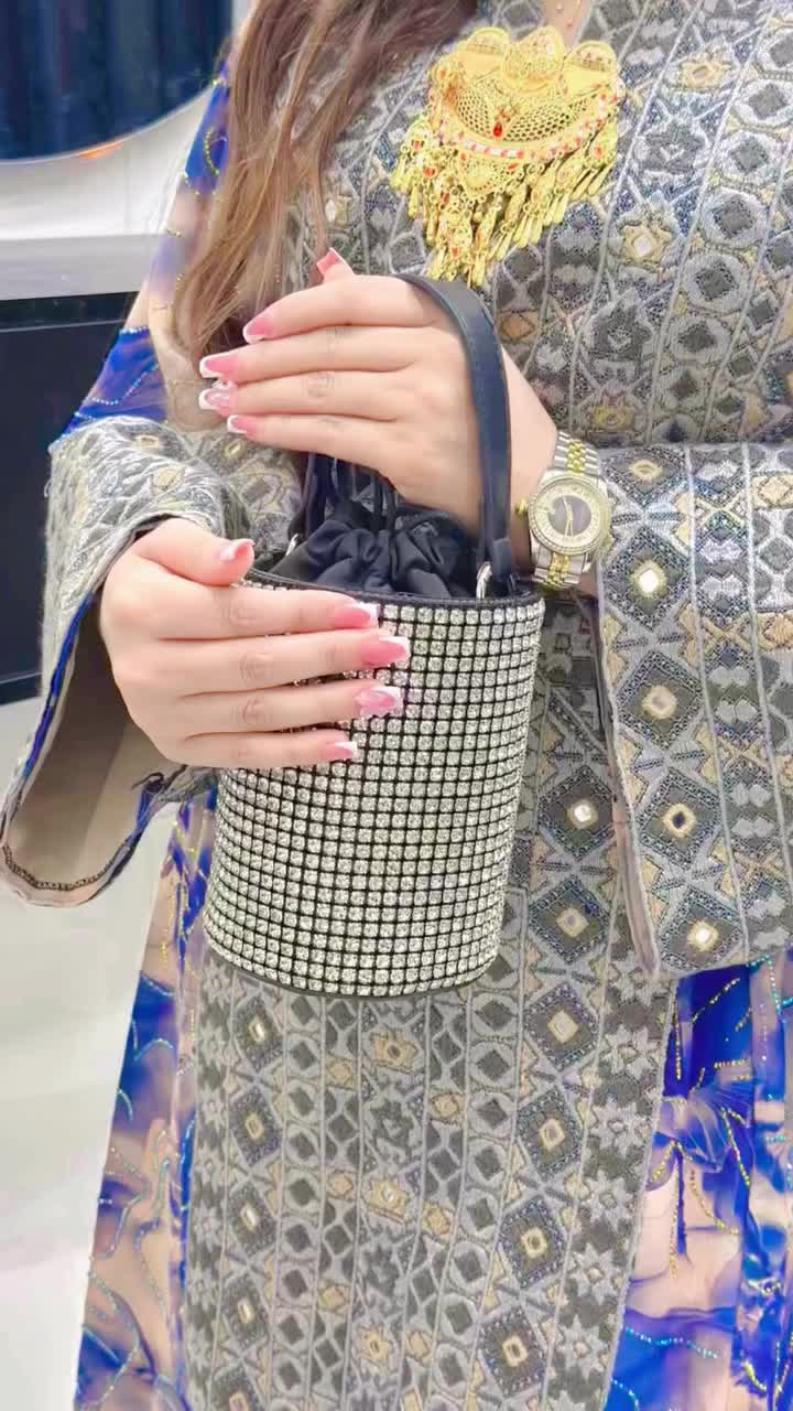 @🦋⃟⃟ ͥ ͣ ͫ نازش ماشکیلی👰࿐