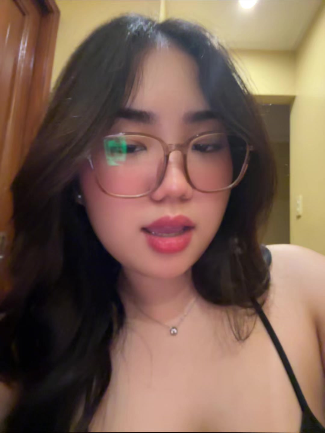 @meeka