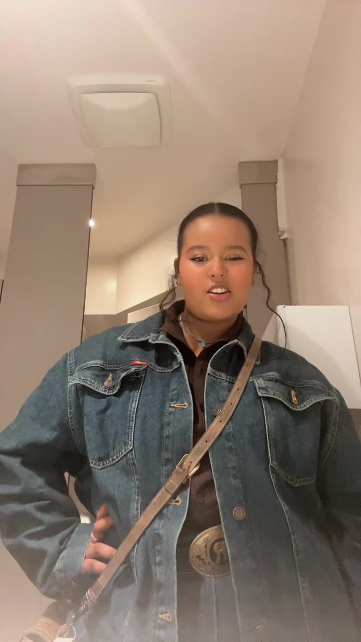 @Bee🐝
