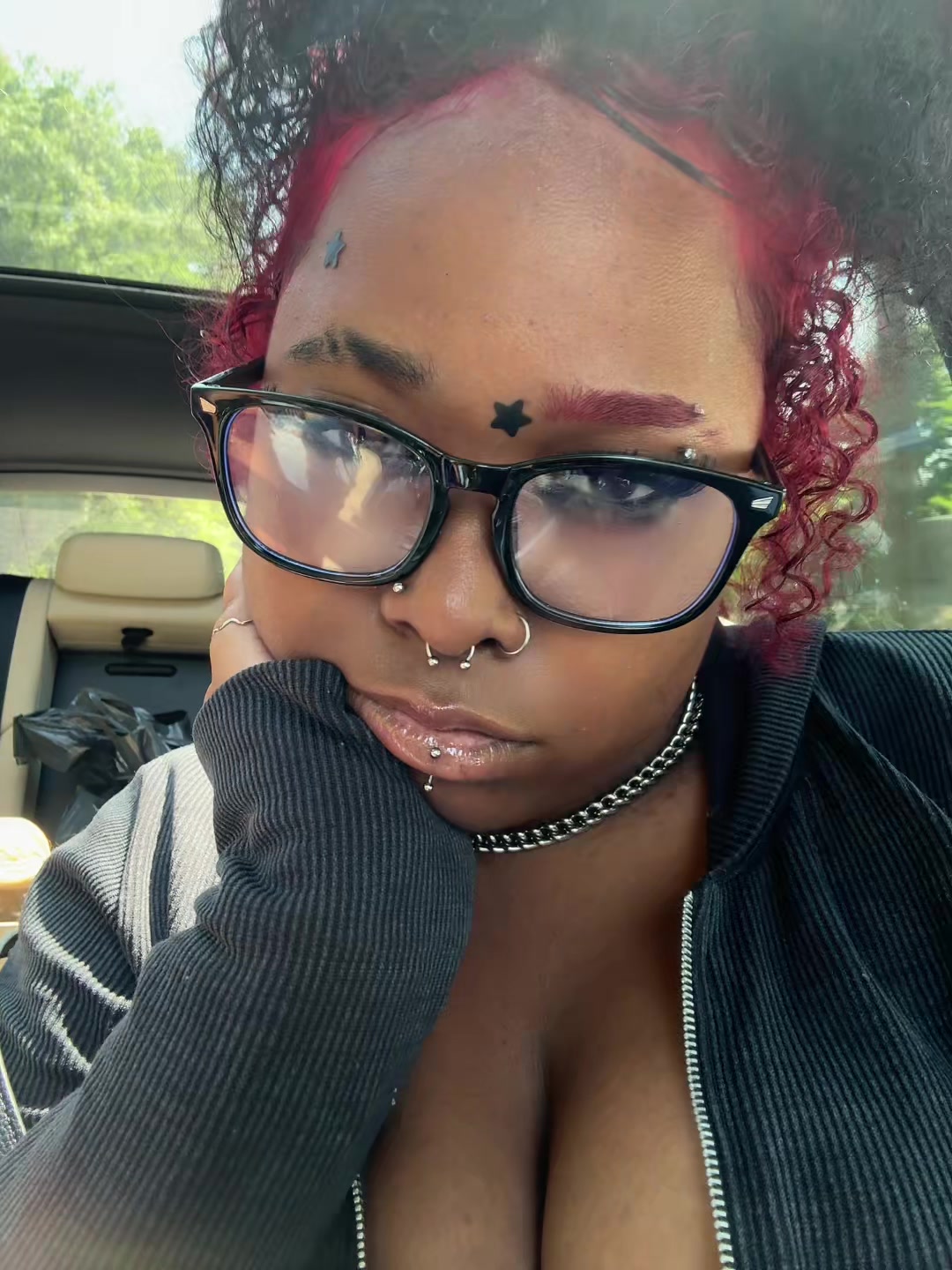 @🥀