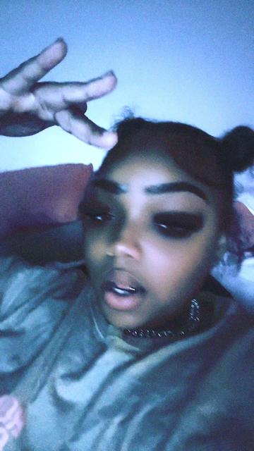 @Tiny🩷