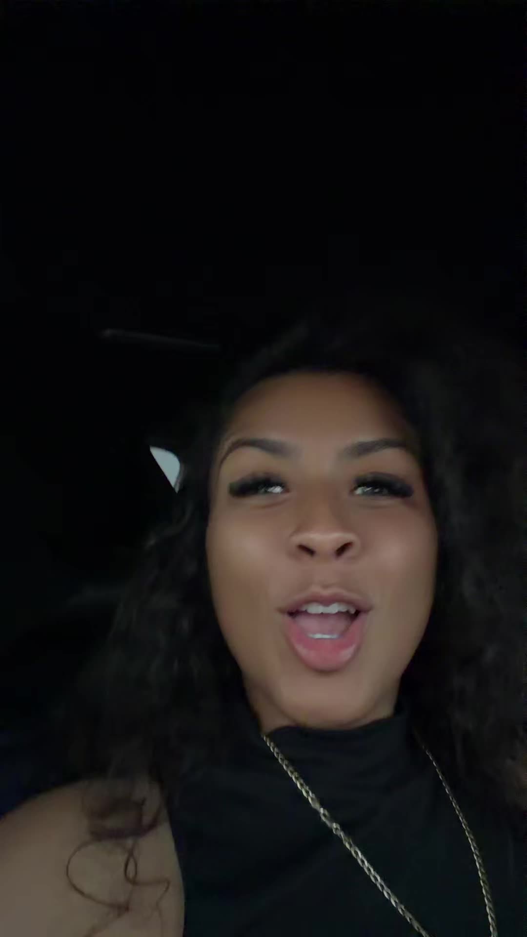 @LaRealAsh