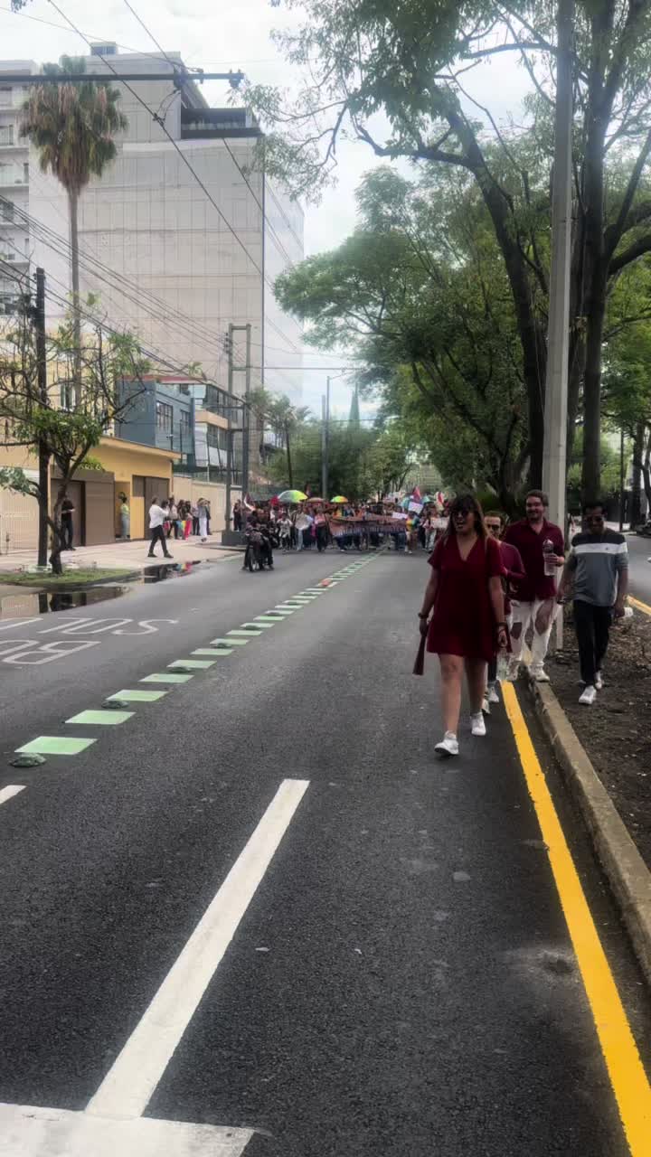 @Marcha del orgullo LGBT
