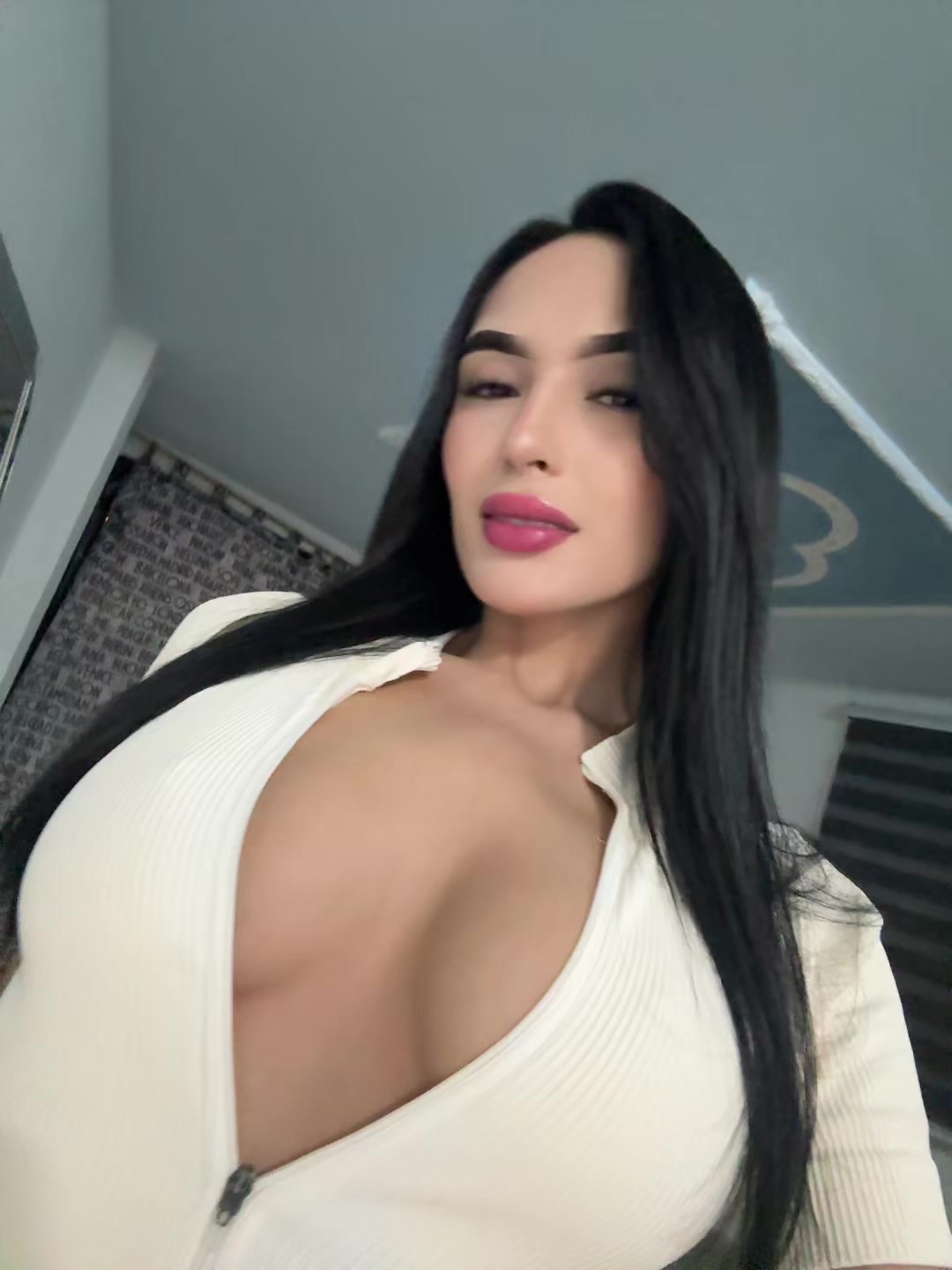 @Valentina t