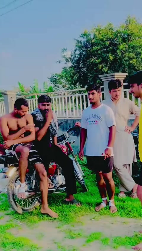 @🦁Awais Sahi 🦅