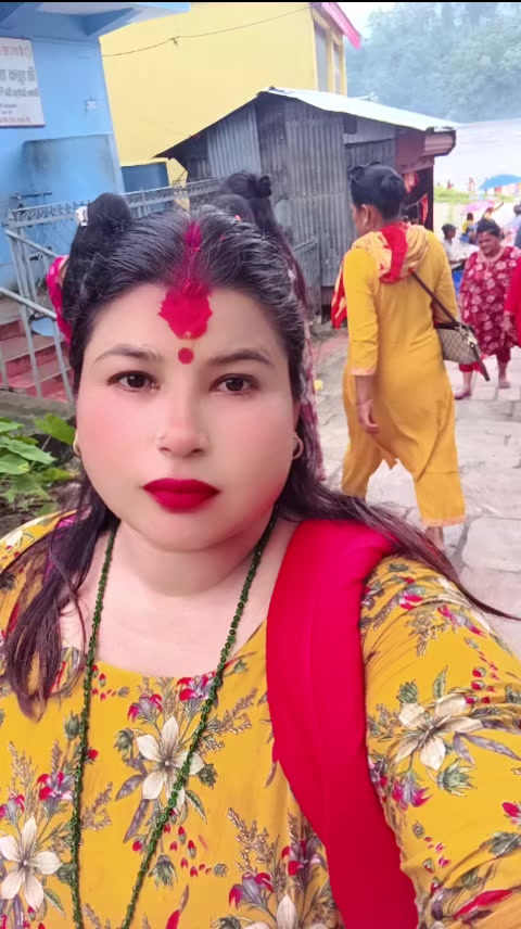 @Reesika Ratna Reesik