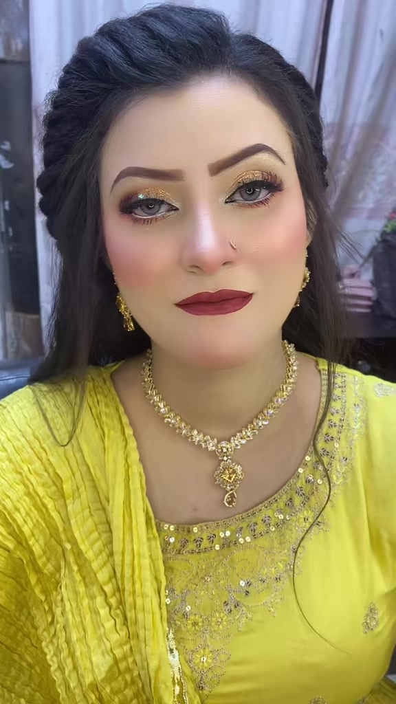 @Kiran Parlor Official
