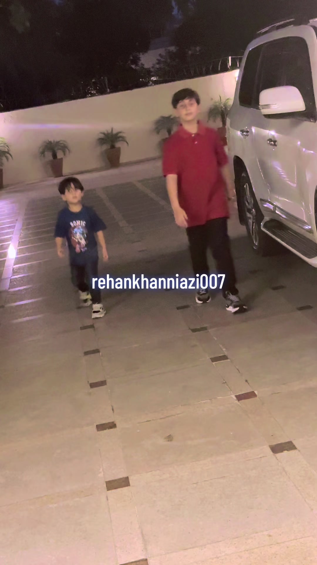 @Rehan Khan Niazi