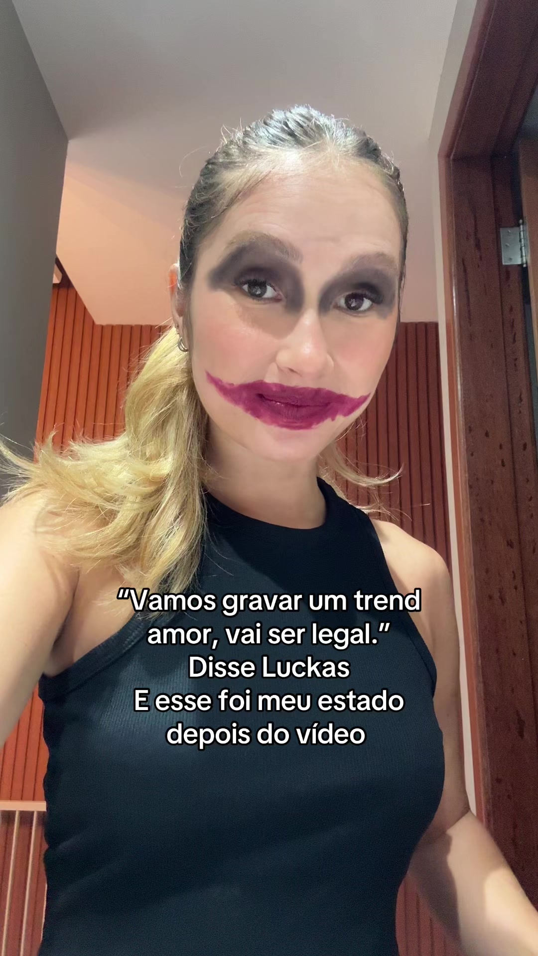 @julyanalee