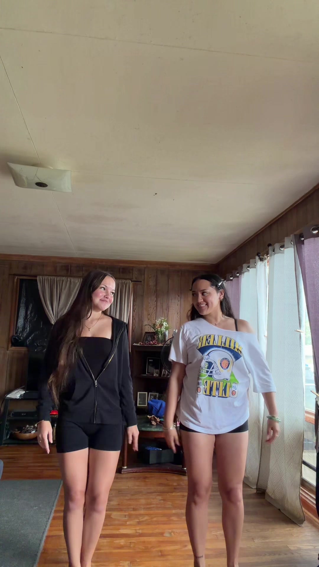 @Lele