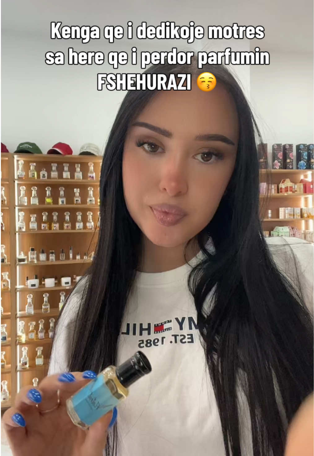 @𝐅𝐥𝐚𝐭𝐫𝐚𝐭 𝐏𝐚𝐫𝐟𝐮𝐦𝐞