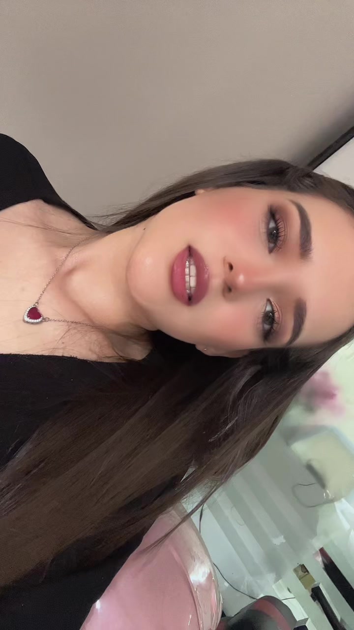 @julieem.0