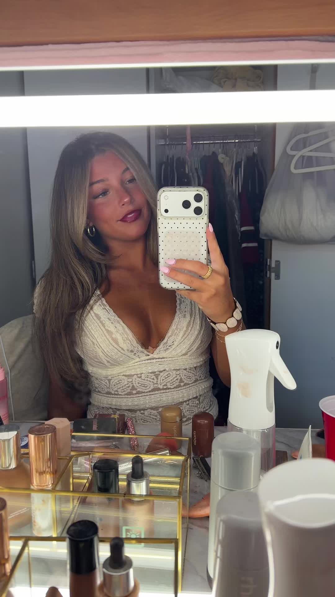 @ellie🛍️☀️💗👙