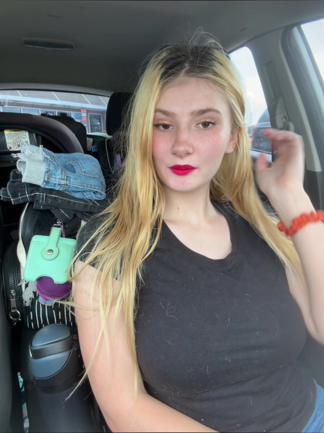 @𝙑𝙖𝙚𝙝 💕| Teen Mommy