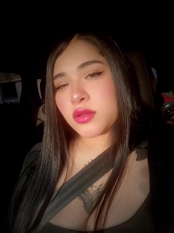 @Dani 🦂🌺🌸