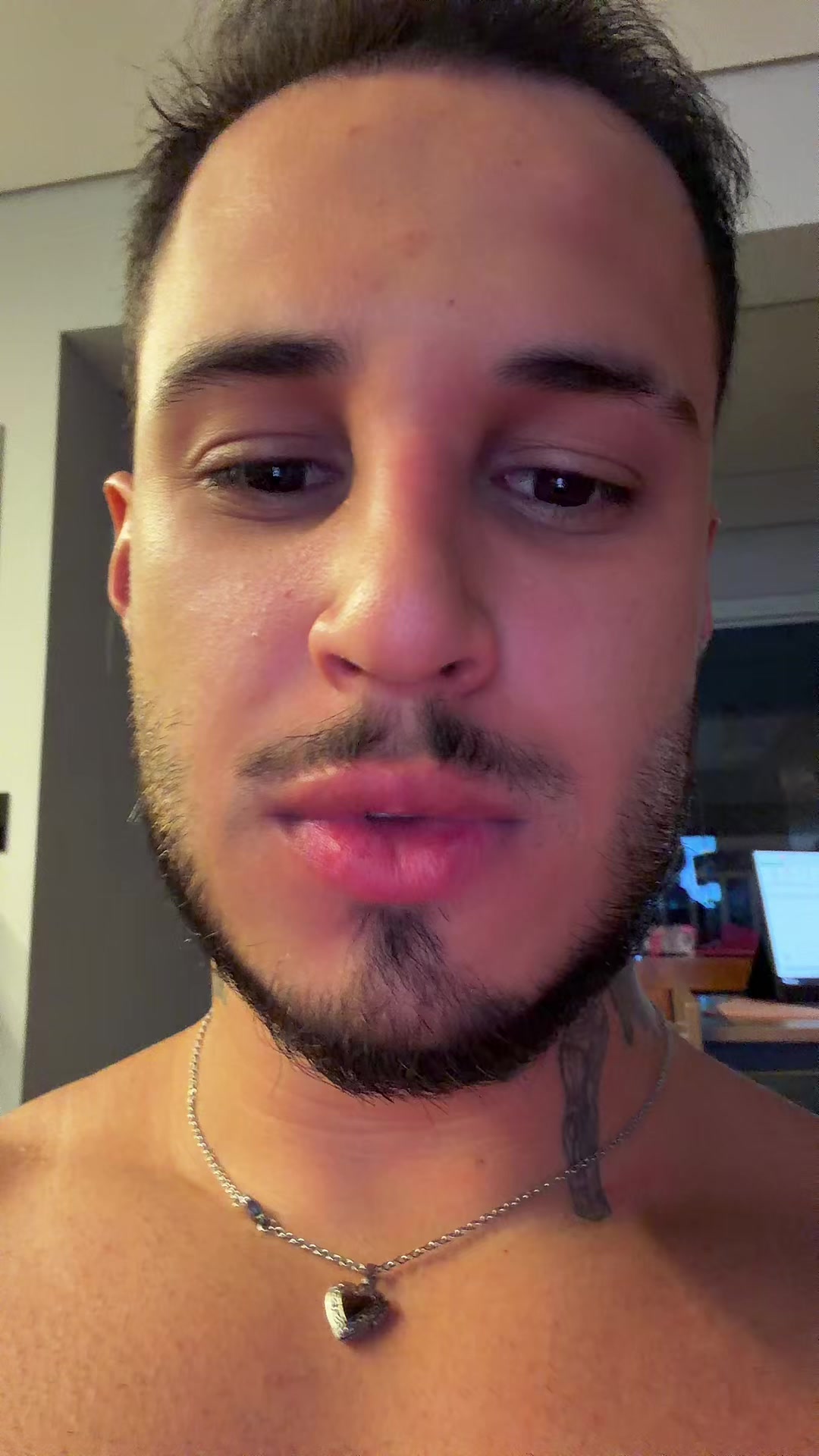 @Vilhena