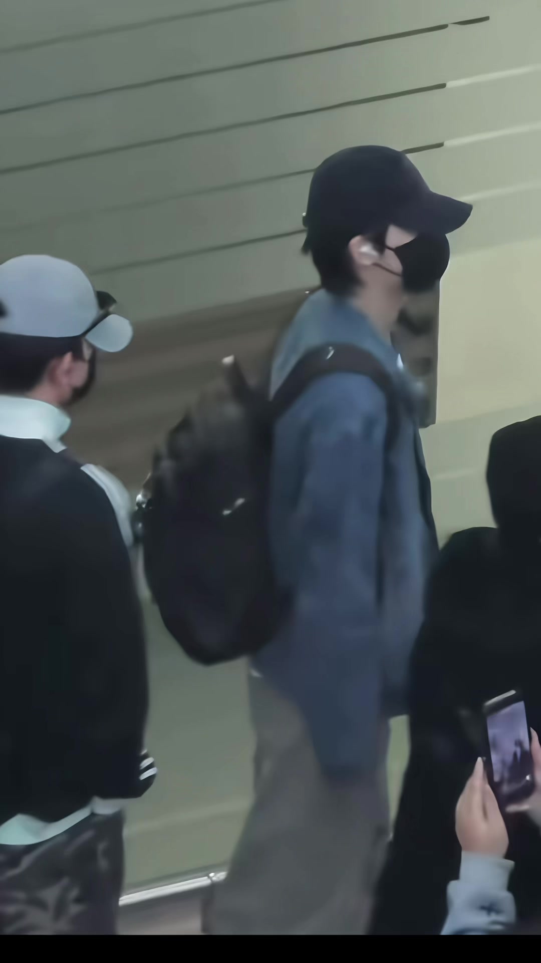 @Ꮪ𝗨𝝢𝗢𝗢🦊