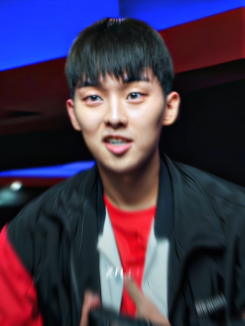 @Z E E