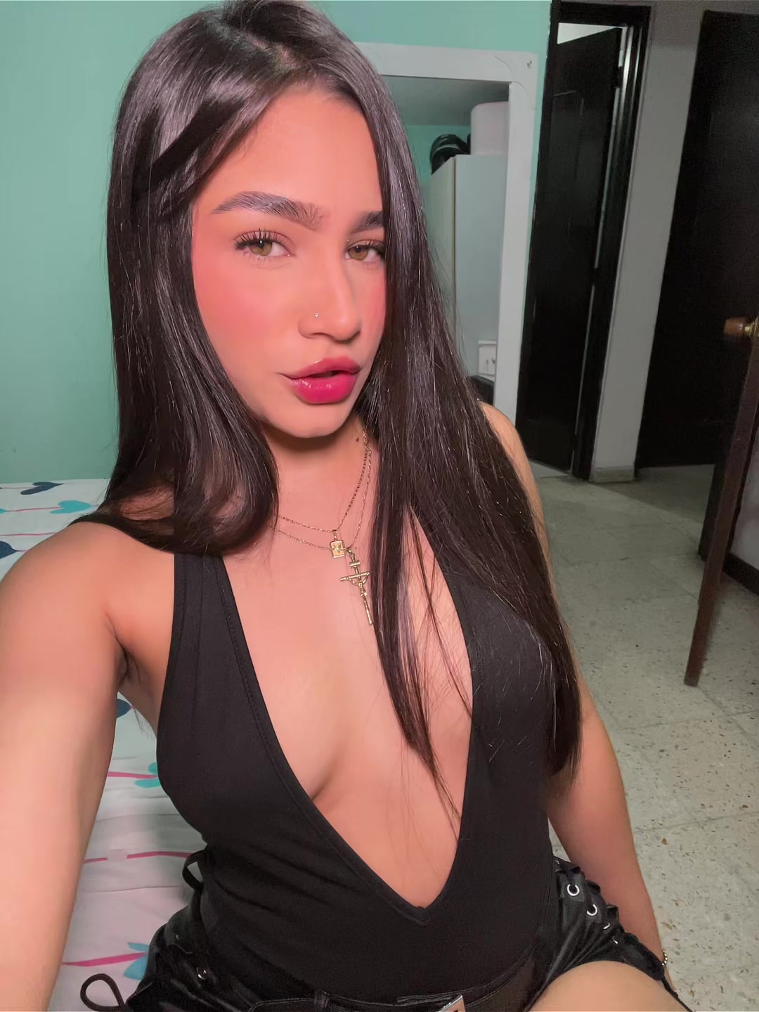 @Valentina