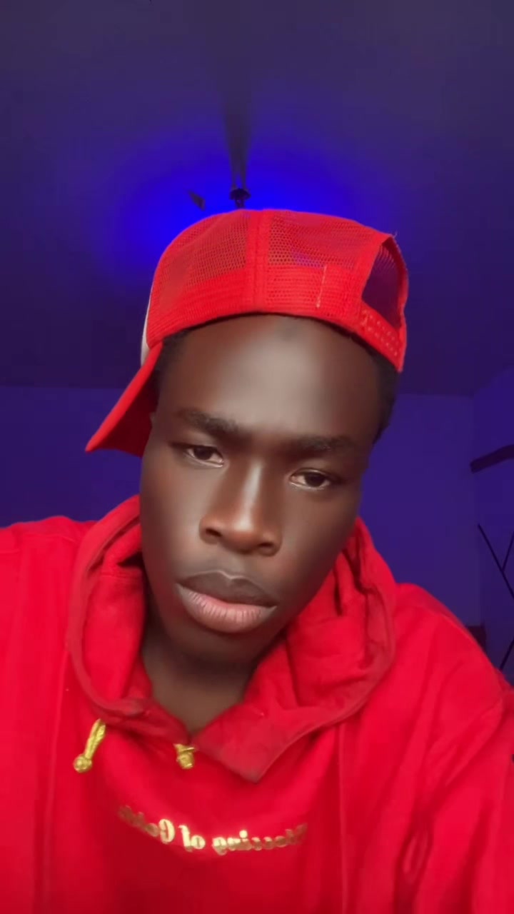 @🏝️Just Big Ola🏝️