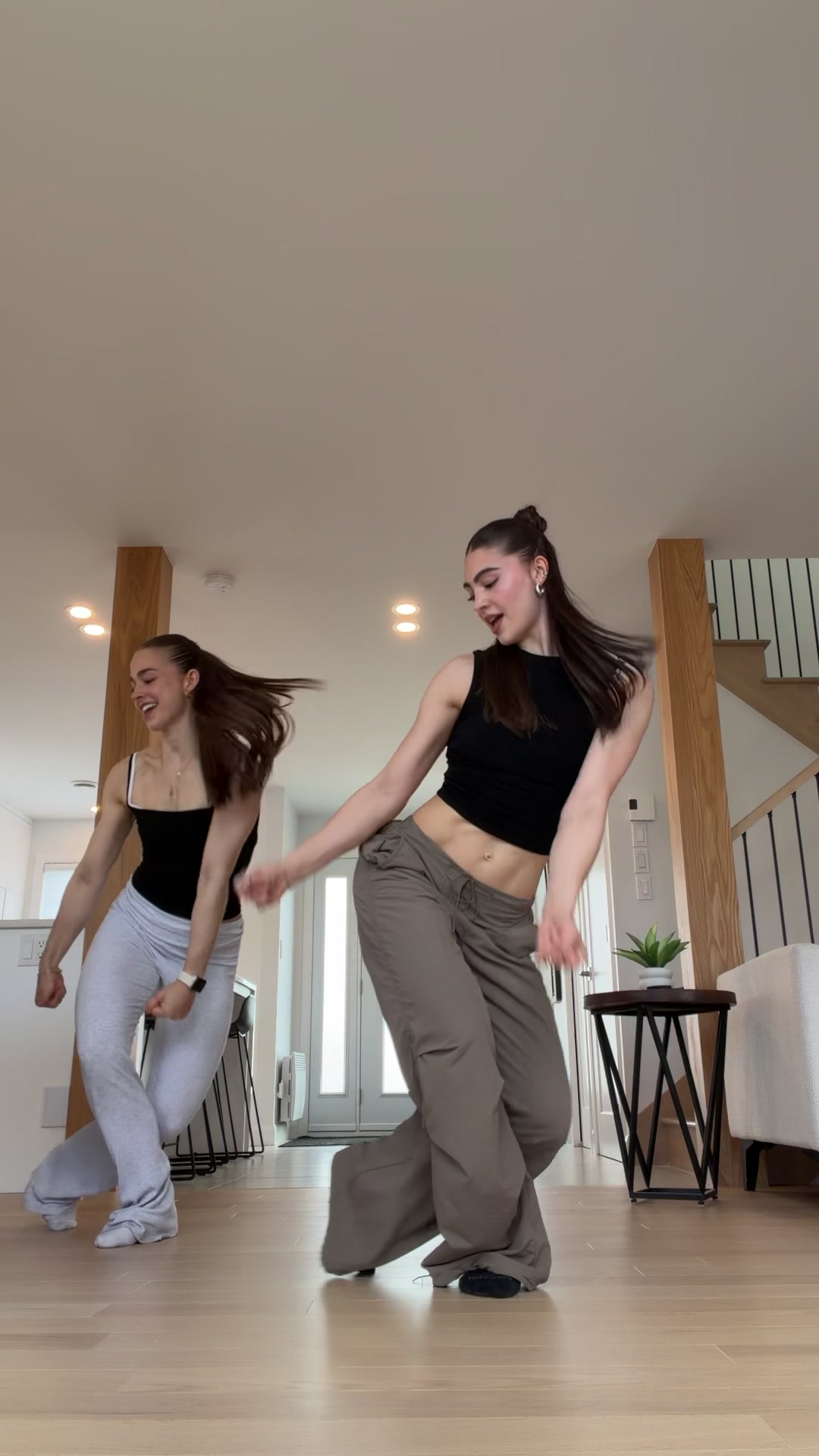 @Beginsisters Official