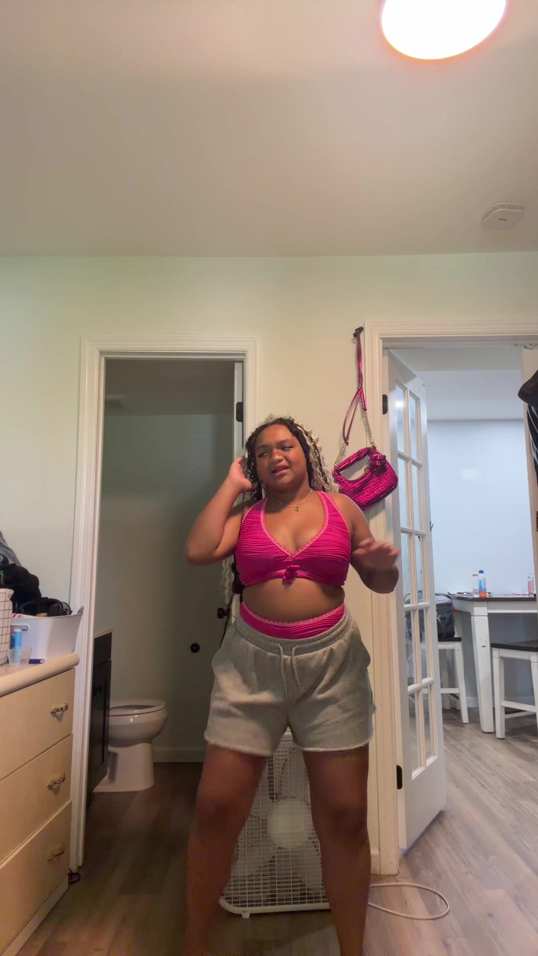 @justmenyla5685