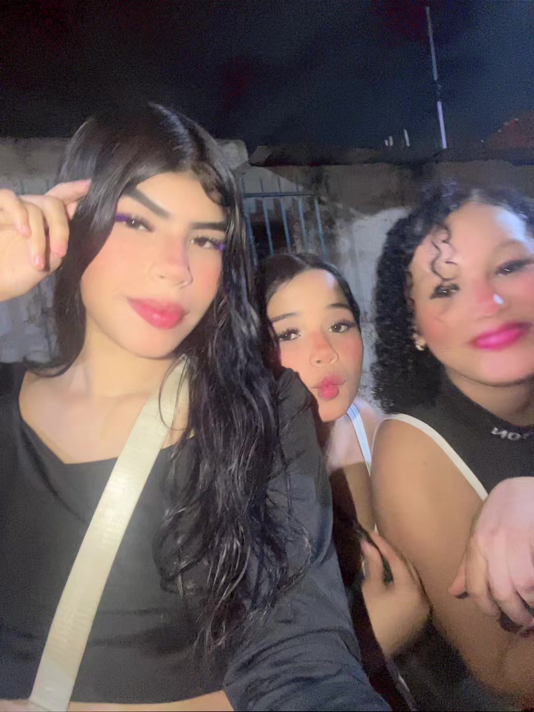 @Alejandra😻