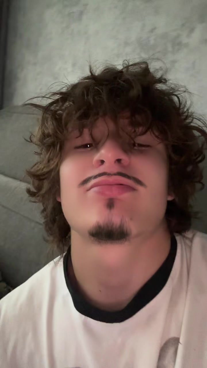 @𝐒𝐜𝐫𝟏𝐭𝐜𝐡𝐞𝐥𝐥
