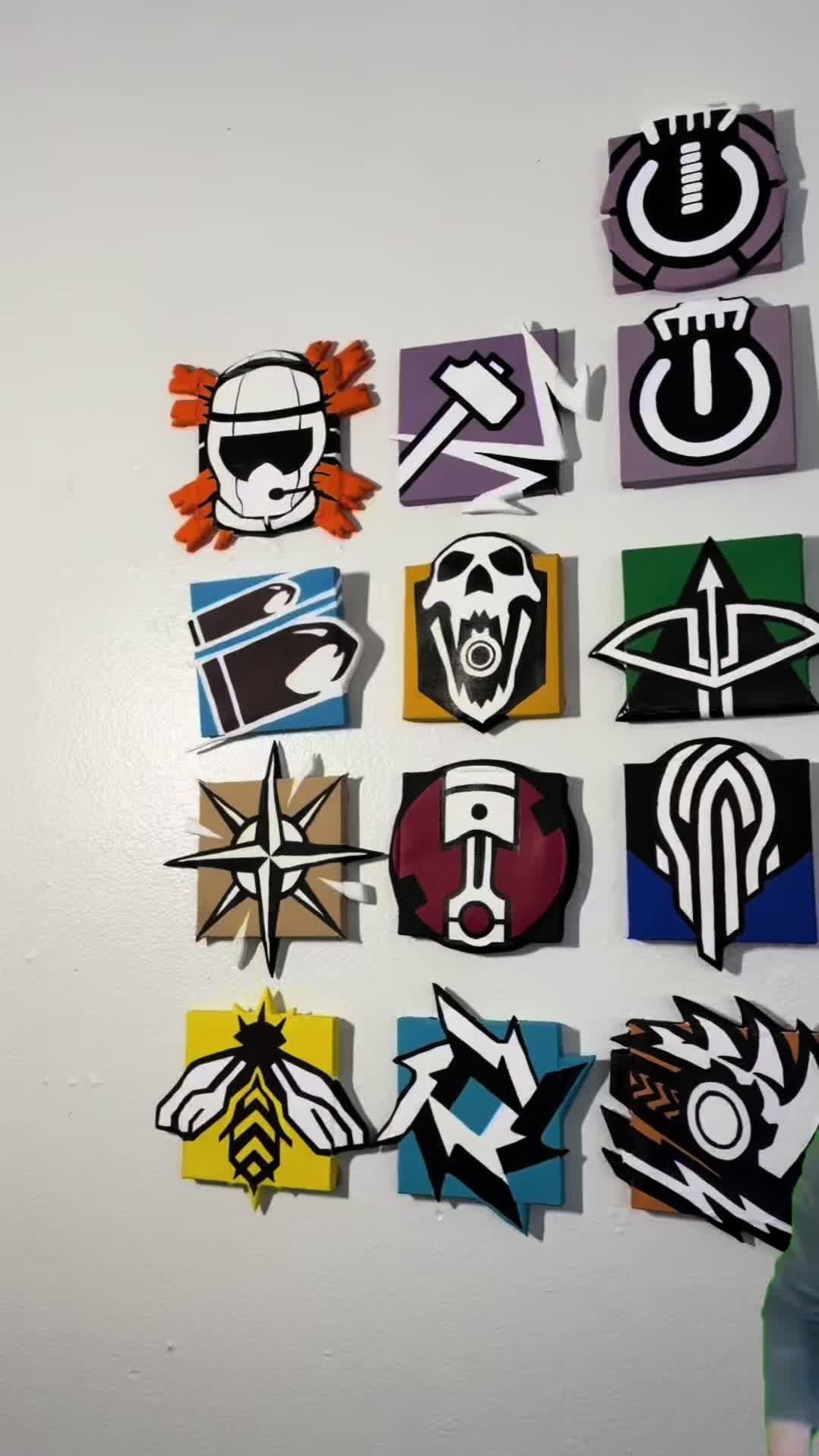 @AlexusPaints
